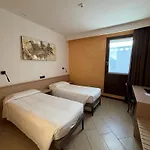 Plaza Hotel 3*