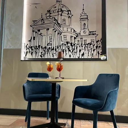 Отель Plaza Турин