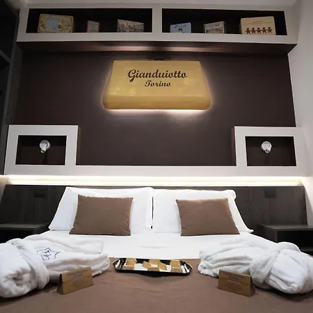 Hotel Plaza 3*