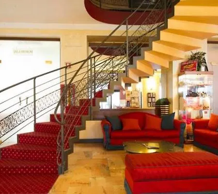Hotel Plaza